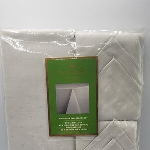 Kate spade tablecloth &8 napkins 60×102
